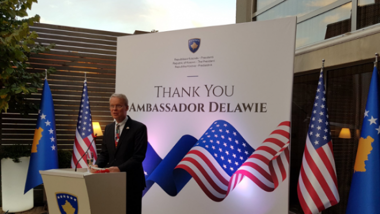 Vërejtjet e fundit të ambasadorit Delawie për liderët kosovarë