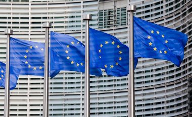 Parlamenti Evropian mbështet përpjekjet e Mogherinit dhe dy presidentëve për marrëveshjen Kosovë-Serbi