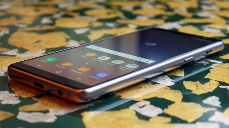 Samsung: Strategjia e re është paketimi i teknologjisë së avansuar në telefonat mesatar