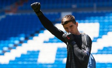 Courtois godet ish-skuadrën: Reali është shumë larg Chelseat, Bernabeu më i mirë se Stamford Bridge