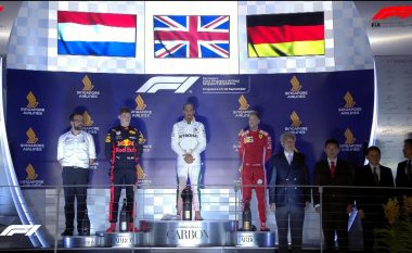 Hamilton triumfon në Singapor, i afrohet edhe më shumë titullit në F1