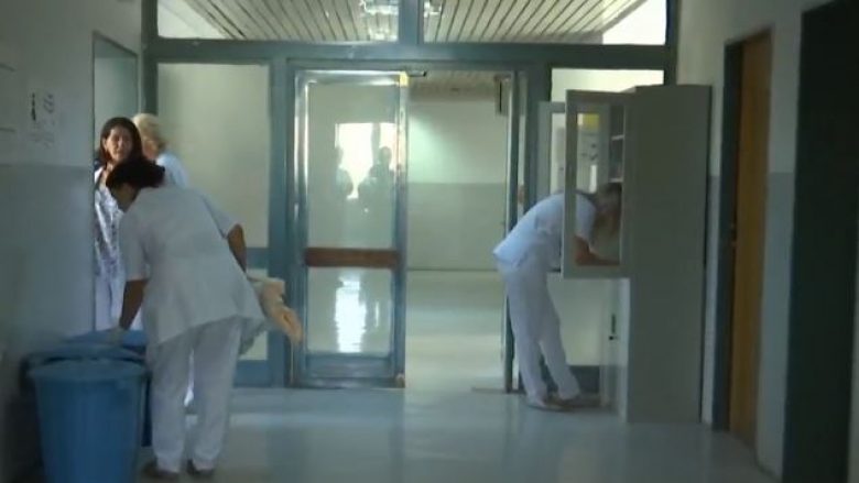 Sindikata e infermierëve në Maqedoni do të vëzhgojnë punësimin e ‘kontraktorëve’