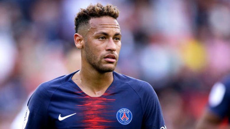 Neymar zgjedh top katërshen e Ligës Premier, përjashton Liverpoolin nga gara për titull