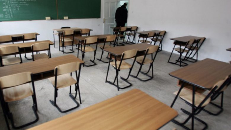 Lista e të regjistruarve në shkolla të mesme në Maqedoni do të publikohet të shtunën