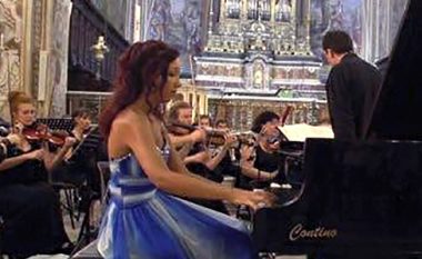 Pianistja që theu shabllonet për shqiptarët në Itali