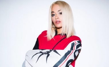 Rita Ora i përgjigjët mesazhit të veçantë të fanses së saj nga publiku