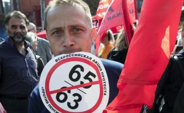 Rusët protestojnë kundër rritjes së moshës së pensionimit