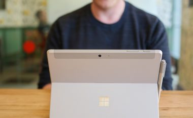 Microsoft lajmëron lansimin e kompjuterëve të ri Surface më 2 nëntor