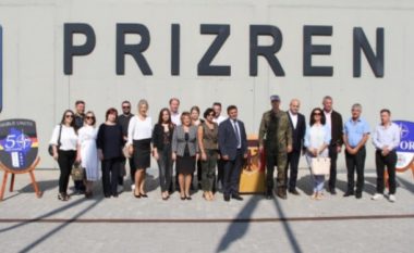 Kontingjenti gjerman i KFOR-it largohet nga Prizreni, vendoset në Prishtinë