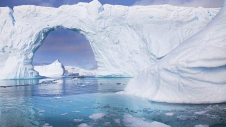 Skenari i frikshëm, çfarë ndodh me Antarktidën nëse temperaturat rriten për dy gradë