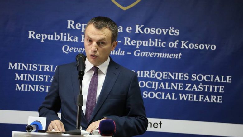 Ministri Reçica: Diskutim publik për projektligjin e pushimit të lehonisë deri më 25 tetor