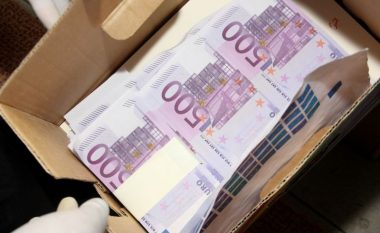 Policia gjen “fabrikën” e parave false, konfiskohen miliona euro dhe dollarë në Bullgari