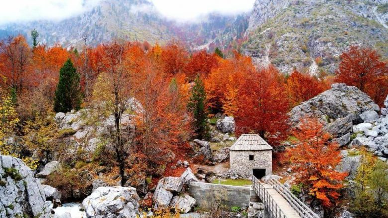 Shqipëria destinacion turistik edhe gjatë vjeshtës (Video)