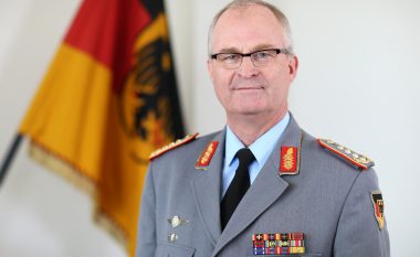 Shefi i stafit të Forcave të Armatosura të Gjermanisë, Eberhard Zorn viziton Kosovën