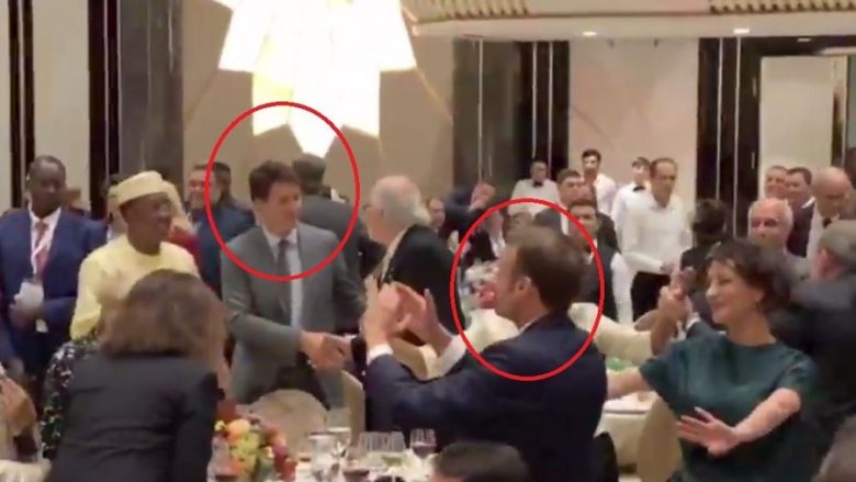 Macron e Trudeau “zhvishen nga kostumi zyrtar”, ia marrin valles gjatë një darke në Armeni (Video)
