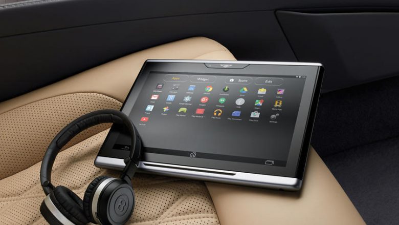 Bentley vjen me sistemin më të avancuar të WiFi për brendësi të makinave (Foto)