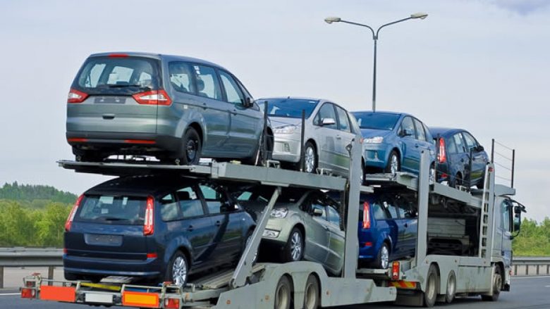 Apostolova e quan zhgënjyes vendimin për rritjen e kufizimit të vjetërsisë së veturave të importuara
