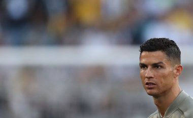 Përkundër problemeve në jetën private, Ronaldo shënon për Juven