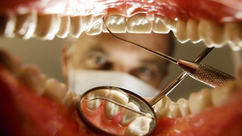 Dentisti britanik tregon rastet më ekstreme, çfarë i ndodhë dhëmbëve kur shmangen vizitat mjekësore (Foto)