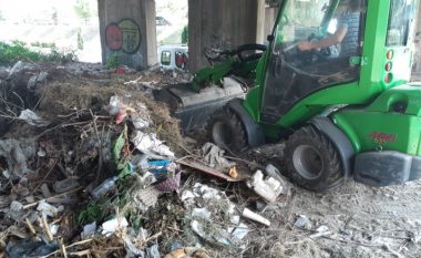 Në Shkup për një vit janë mbledhur 3060 metër kub mbeturina nga deponitë e egra