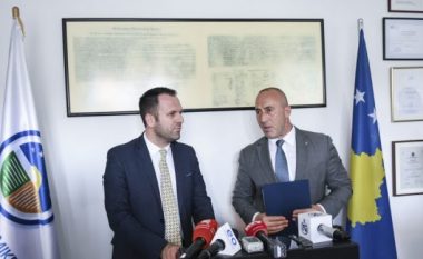 Haradinaj, Rukiqit: Merru me biznes se nuk kupton rreth liberalizimit të vizave