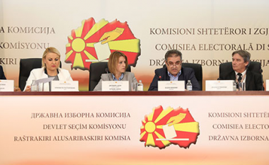 KSHZ: Deri në ora 13:00 kanë votuar 23.81% e qytetarëve të Maqedonisë së Veriut
