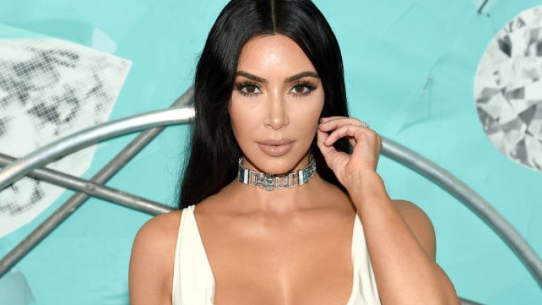 Kim Kardashian: Jam konservative në jetën private, dalloj shumë nga personaliteti im publik