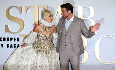 Lady Gaga dhe Bradley Cooper lansojnë klipin e këngës “I’ll Never Love Again”
