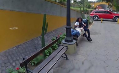 Ledhatonte tjetrin në park, bashkëshorti e zbulon në Google Maps (Foto)