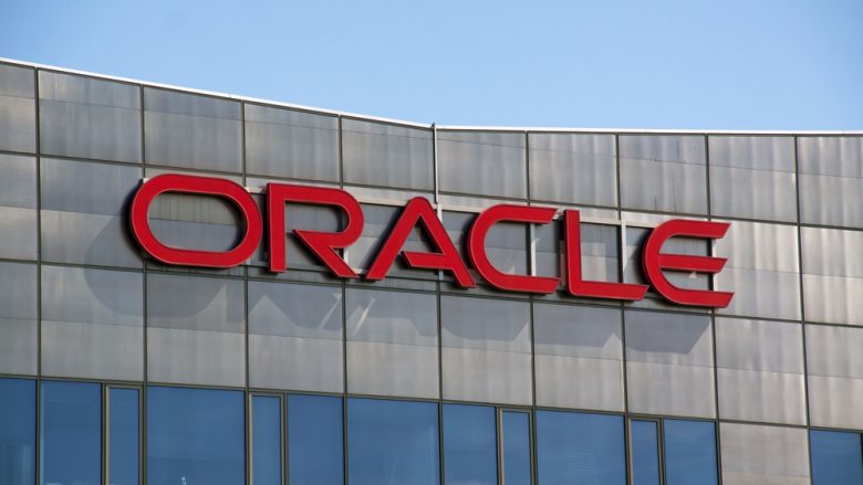 Oracle do të investojë 1.5 miliard dollarë për hapjen e qendrës së të dhënave në Riad të Arabisë Saudite