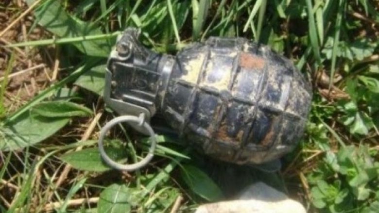 Gjendet granatë dore në oborrin e Qendrës Rinore në Osojan