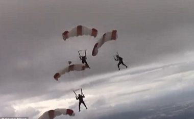 Parashutistët u ngatërruan në 2,000 metra lartësi, bën spirale derisa ranë në tokë (Video)