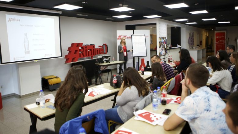 “Coca-Cola përkrah Rininë”, filloi implementimin e fazës së dytë të programit