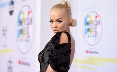 Rita Ora zbulon datat e 23 koncerteve të turneut “Phoenix”, Kosova nuk është në itinerarin e këngëtares