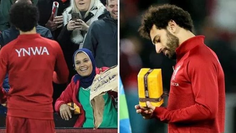 Mohamed Salah, 50 gola në 65 ndeshje me Liverpoolin –  Pas ndeshjes takon një fanse dhe merr dhuratë nga ajo