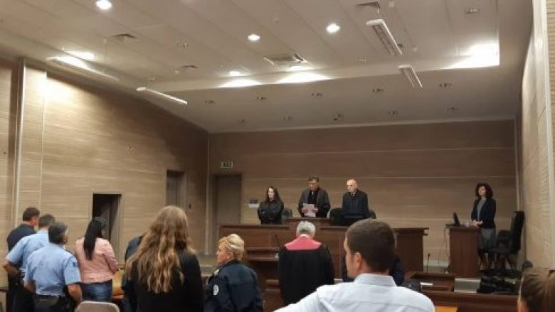 Babë e bir dënohen me mbi 12 vjet burgim për vrasjen në Milloshevë, i akuzuari i tretë shpallet i pafajshëm