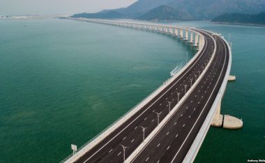 Kina hap një ndër urat më të gjata në botë