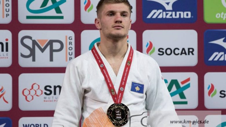 Akil Gjakova fiton medaljen e argjendtë në Grand Slamin e Abu Dhabit