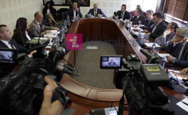 Ministri Gashi: Jemi në proces për rritjen e pagave të policëve