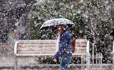 Temperatura me minus dhe reshje bore në Shqipëri