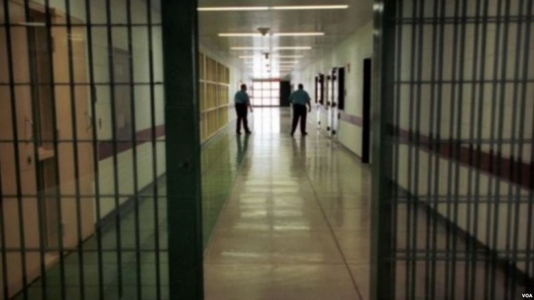 KE: Në burgjet e RMV-së është përmirësuar higjiena, por ka korrupsion dhe trajtimi joadekuat