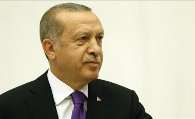 Erdogan: Do të vazhdojmë të krijojmë marrëdhënie të afërta me Kosovën