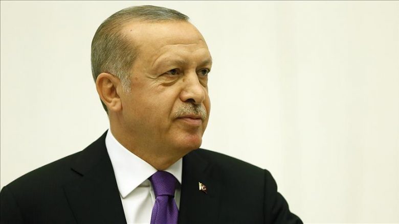 Erdogan: Do të vazhdojmë të krijojmë marrëdhënie të afërta me Kosovën