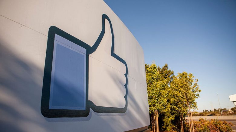 Largohet inxhinieri i Facebook-ut, “qorton” kulturën “intolerante” të kompanisë