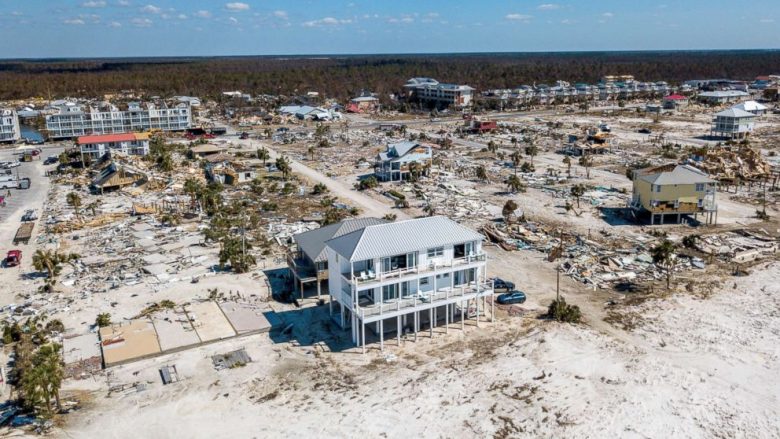 Shtëpia që i mbijetoi uraganit Michael, pronarët tregojnë përse mendojnë se nuk u shkatërrua (Foto/Video)