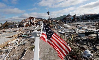 Uragani Michael “gjunjëzon” Floridën, shtatë viktima dhe 3,7 miliardë dollarë dëme (Video)