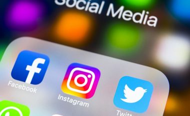 Aktiviteti juaj në Facebook ndikon në postimet që shihni në Instagram