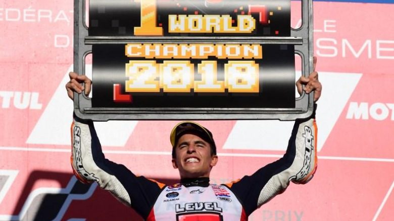 Marquez shpallet kampion i Moto GP dhe i afrohet Valentino Rossit