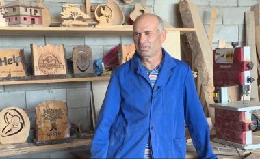 Zdrukthtari nga Mitrovica që krijon vepra arti për amerikanët (Video)