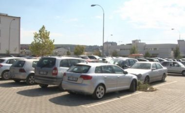 Nga korriku, nuk mund të parkohen veturat në qytet, pa paguar